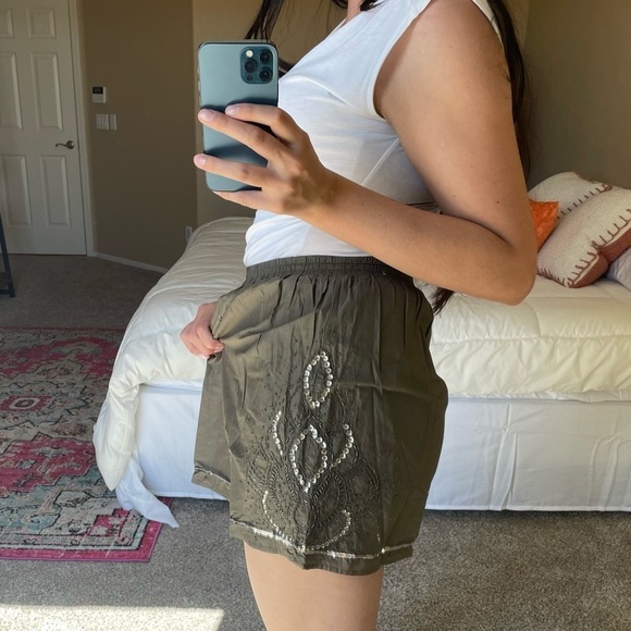 Gap Vintage Mini Sequin Army Green Skirt - Picture 2 of 9